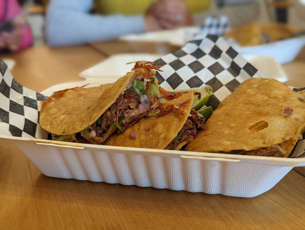 Papi Clarys Kitchen | restaurant | 2186 Solano Way, Concord, CA 94520, USA | 9252227786 OR +1 925-222-7786