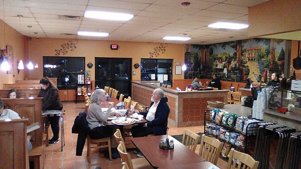 Dolce Vita Pizzeria & Grill | restaurant | 33 Friendly Dr # C, Quarryville, PA 17566, USA | 7172844499 OR +1 717-284-4499