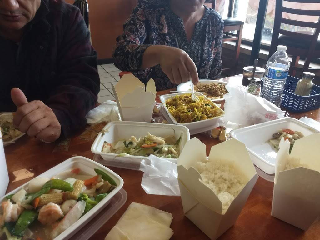 China Station | restaurant | 1244 Ogden Ave, Naperville, IL 60563, USA | 6303058600 OR +1 630-305-8600