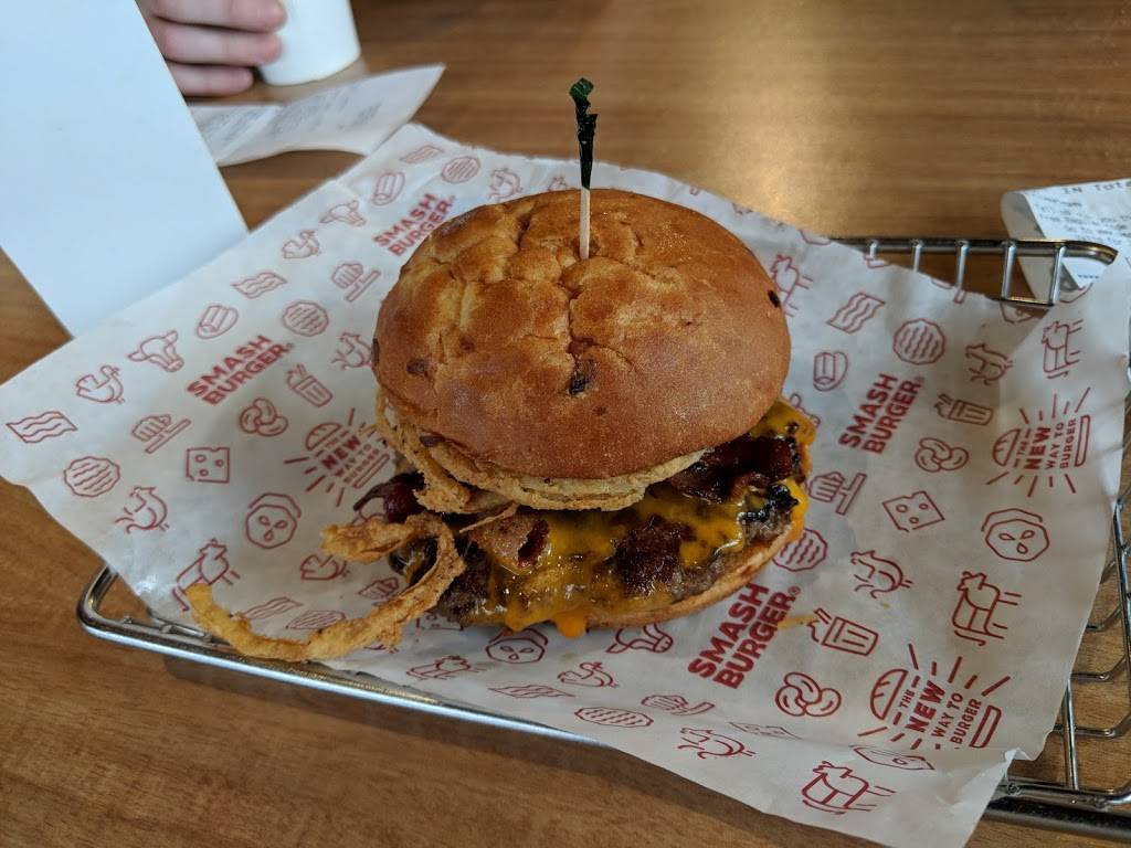 Smashburger | restaurant | 54 Hazard Ave, Enfield, CT 06082, USA | 8606986229 OR +1 860-698-6229