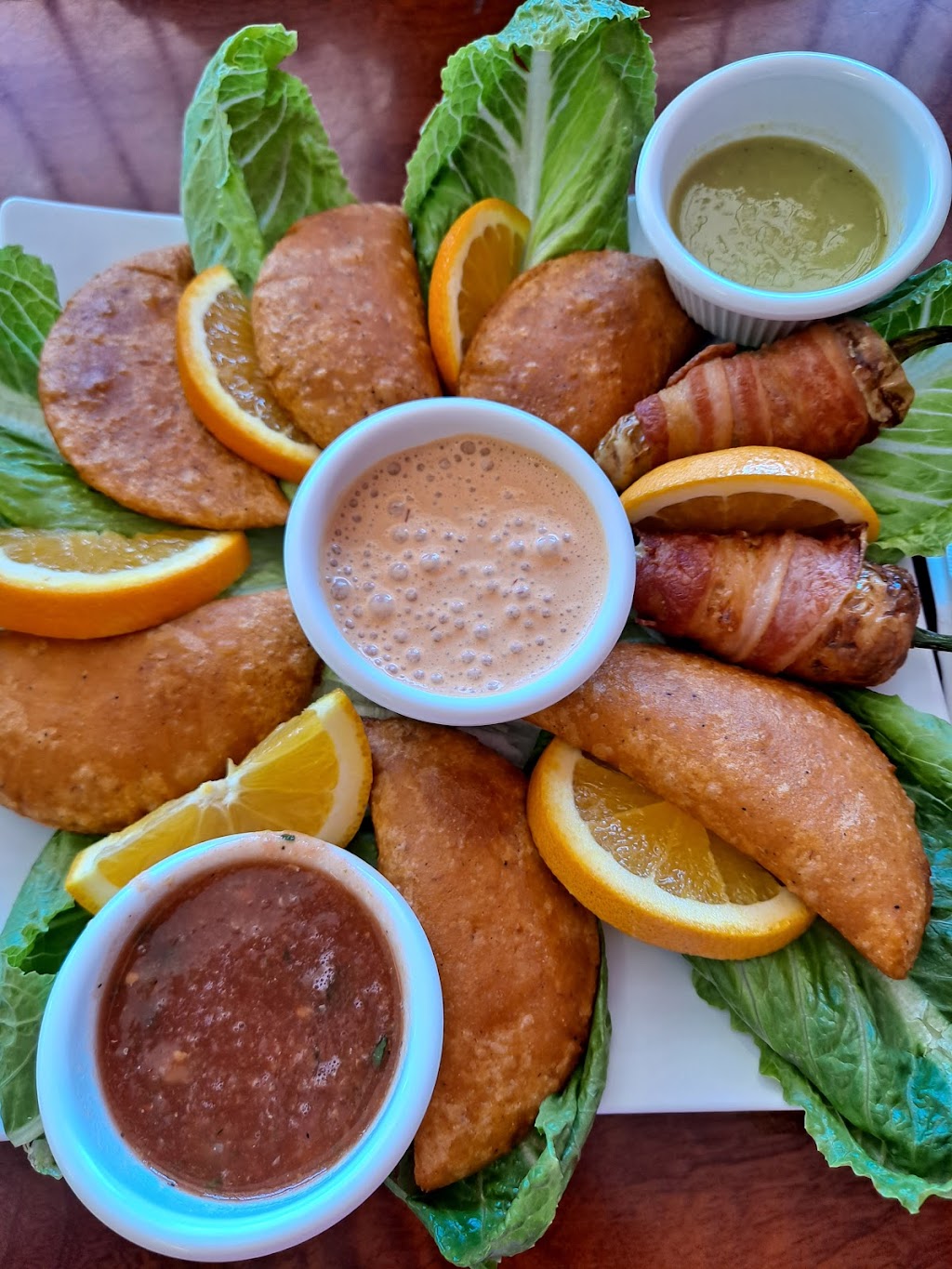 La cahuamanta | restaurant | 6030 W Bethany Home Rd, Glendale, AZ 85301, USA | 6239312820 OR +1 623-931-2820