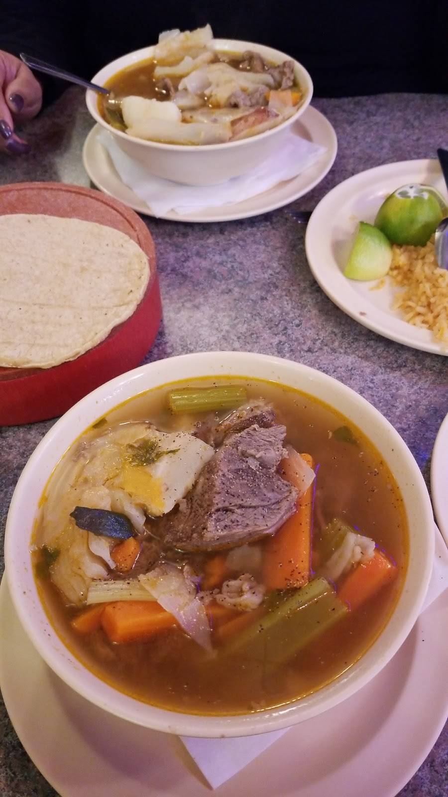 El Michoacano | restaurant | 2003 Broadway St, East Chicago, IN 46312, USA | 2193970251 OR +1 219-397-0251