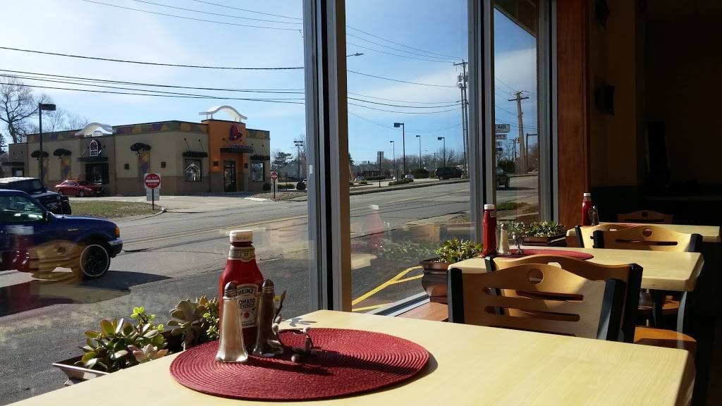 Celebrations Kitchen | restaurant | 1017 Second St, Manchester, NH 03102, USA | 6037828022 OR +1 603-782-8022