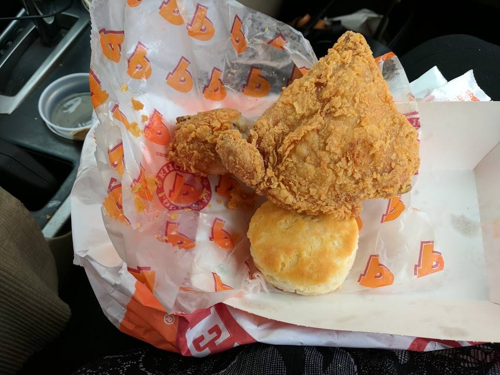 Popeyes Louisiana Kitchen | restaurant | 957 N La Brea Ave, Inglewood, CA 90302, USA | 3108949588 OR +1 310-894-9588