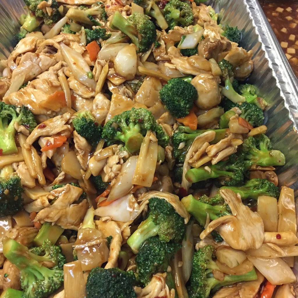 Mings Garden | restaurant | 4190 Vinewood Ln N #113, Minneapolis, MN 55442, USA | 7635593131 OR +1 763-559-3131