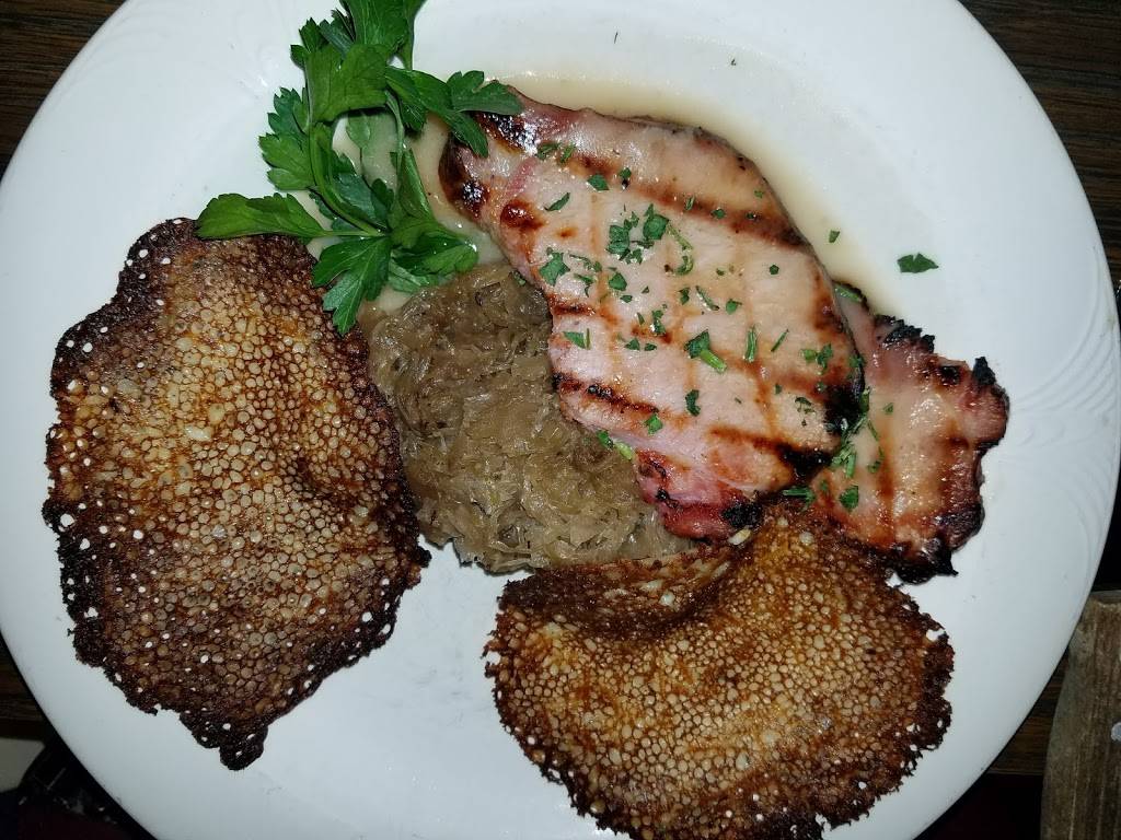 Hermanns European Cafe | restaurant | 214 N Mitchell St, Cadillac, MI 49601, USA | 2317759563 OR +1 231-775-9563