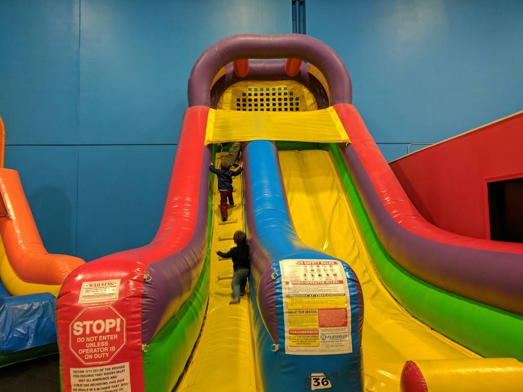 Scene75 Entertainment Center | Dayton | restaurant | 6196 Poe Ave, Dayton, OH 45414, USA | 9376193200 OR +1 937-619-3200