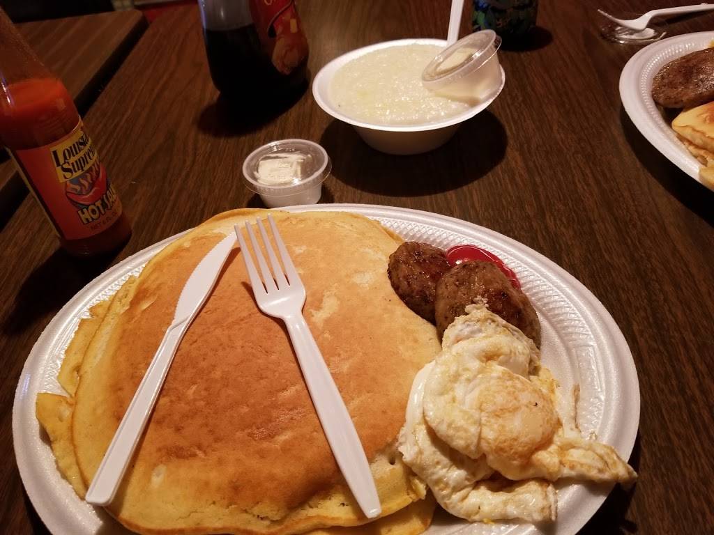 Log Cabin | restaurant | 2459 Dalview St, Houston, TX 77091, USA | 7139572396 OR +1 713-957-2396