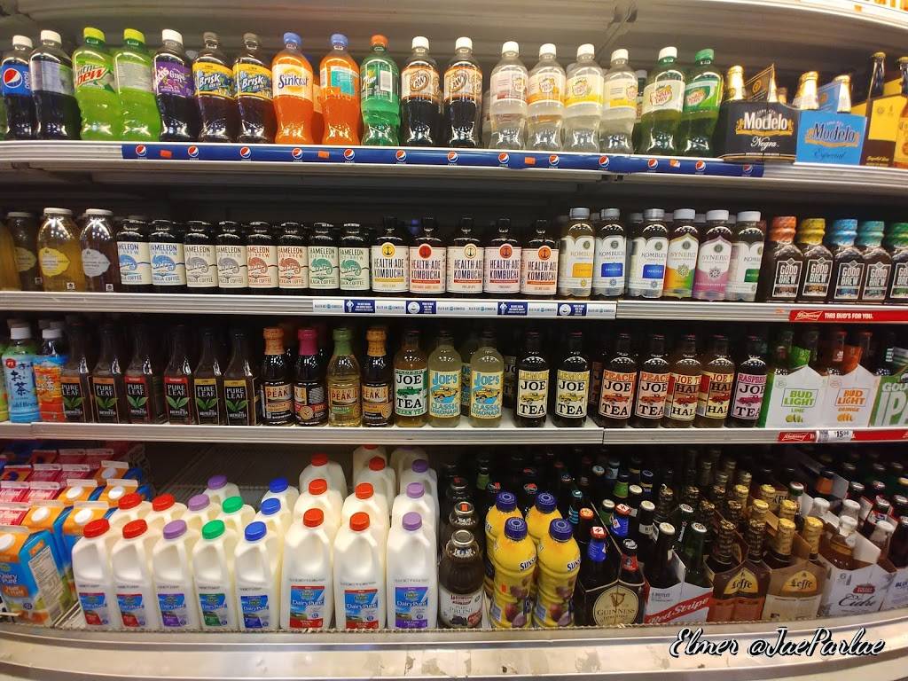 Adams Market Place | restaurant | 197 8th Ave, New York, NY 10011, USA | 2126207461 OR +1 212-620-7461