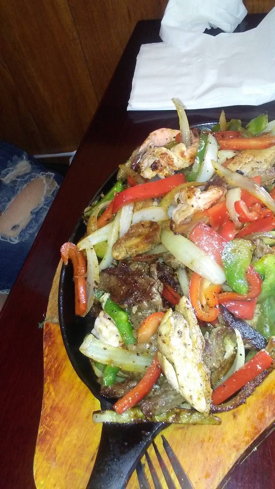 Mariscos El Korita | restaurant | 25570 E Baseline St, San Bernardino, CA 92410, USA | 9095715595 OR +1 909-571-5595