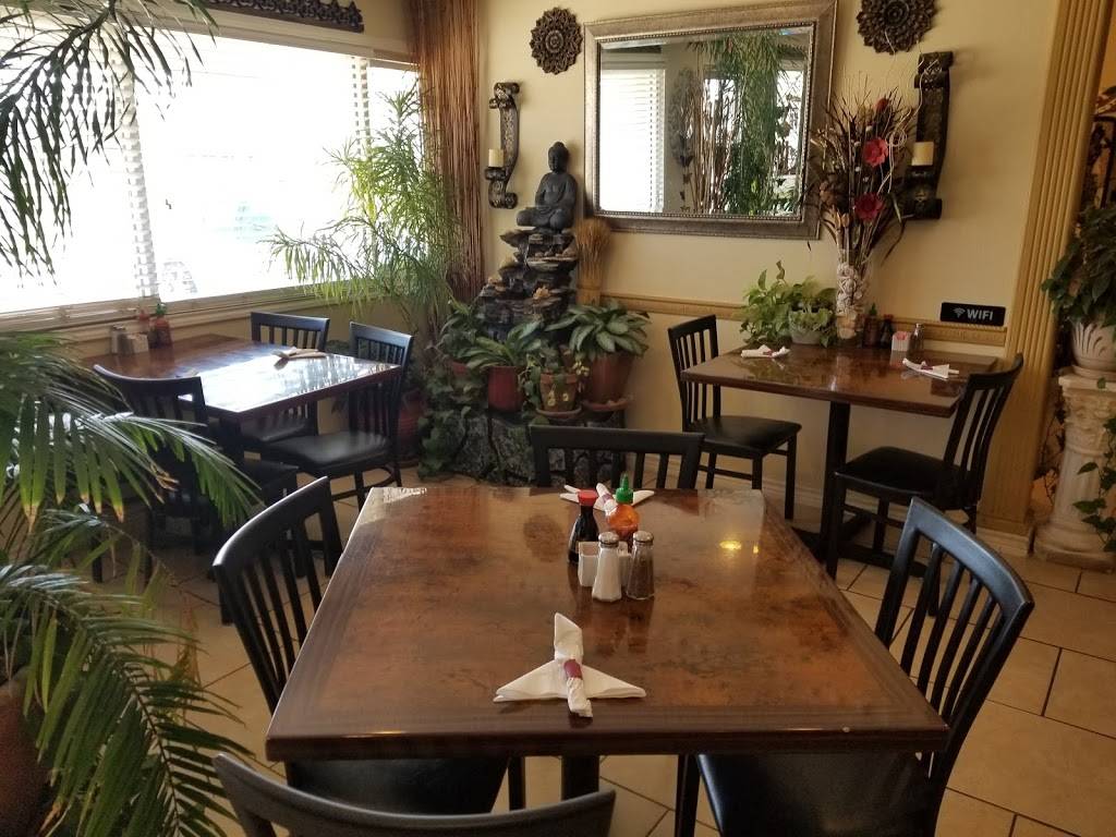 Thai Lanna | restaurant | 208 Lakewood Dr, Mt Pleasant, TX 75455, USA | 9035771500 OR +1 903-577-1500