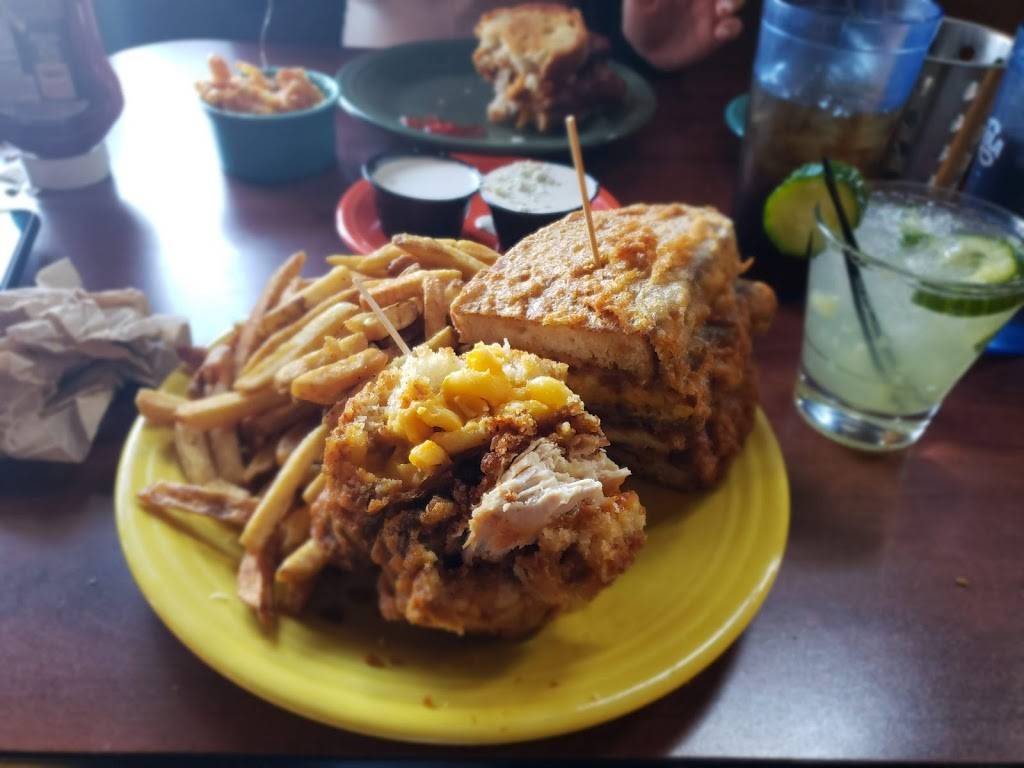 Melt Bar and Grilled | restaurant | 13463 Cedar Rd, Cleveland Heights, OH 44118, USA | 2169650988 OR +1 216-965-0988