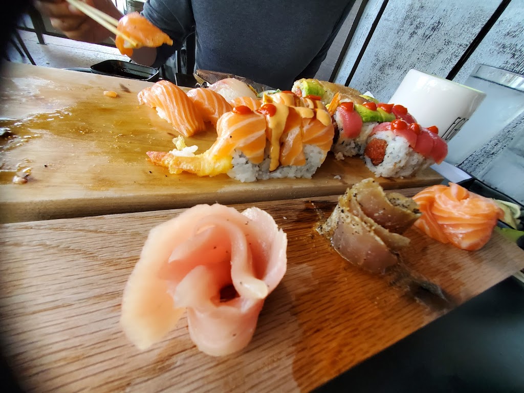 Vanilla Fish | meal takeaway | 5225 Canyon Crest Dr Ste 55, Riverside, CA 92507, USA | 9517771950 OR +1 951-777-1950