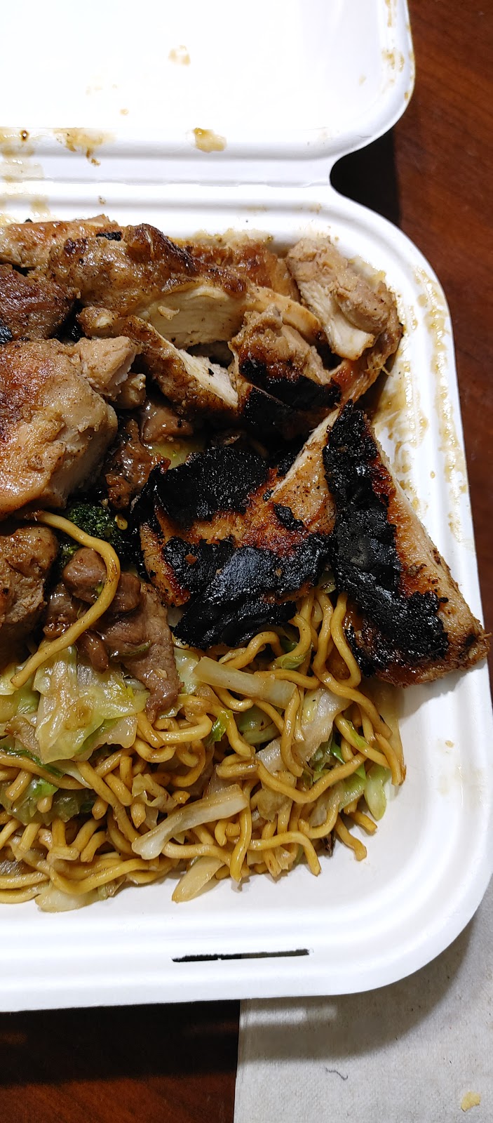 Panda Express | restaurant | 1335 Main St, Ramona, CA 92065, USA | 7609040299 OR +1 760-904-0299