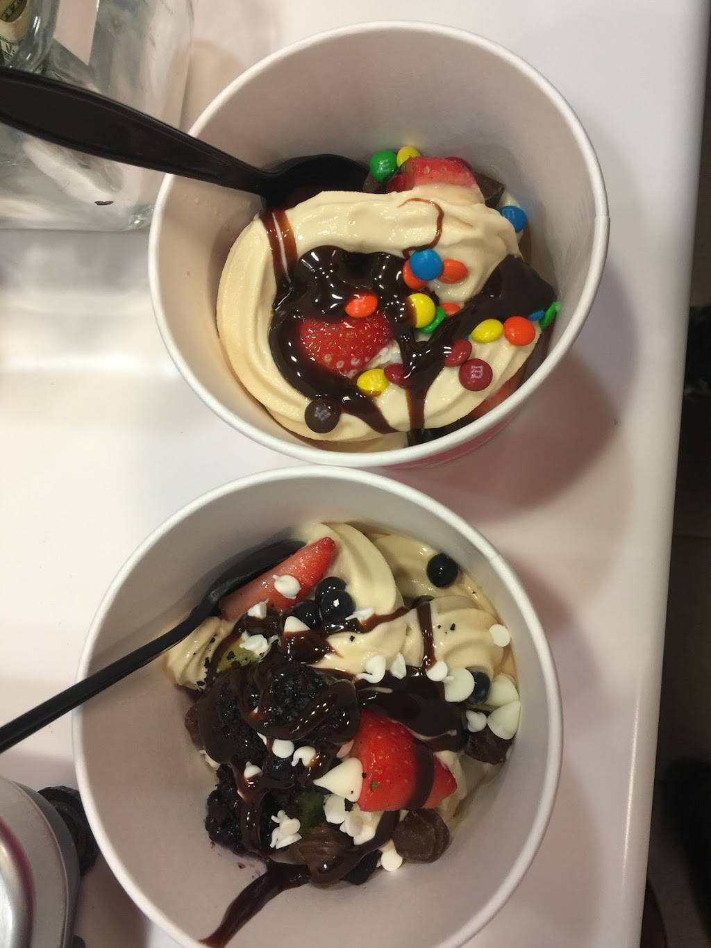 Yogurtology | restaurant | 5017, 1202 S Church Ave suite c, Tampa, FL 33629, USA | 8132512717 OR +1 813-251-2717
