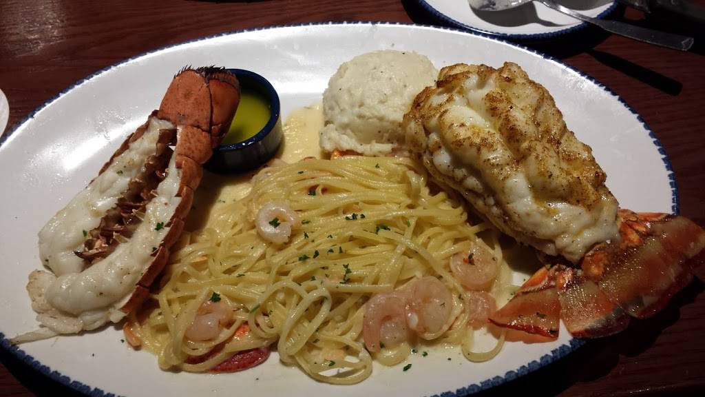 Red Lobster | restaurant | 1450 E 82nd Ave, Merrillville, IN 46410, USA | 2197690500 OR +1 219-769-0500