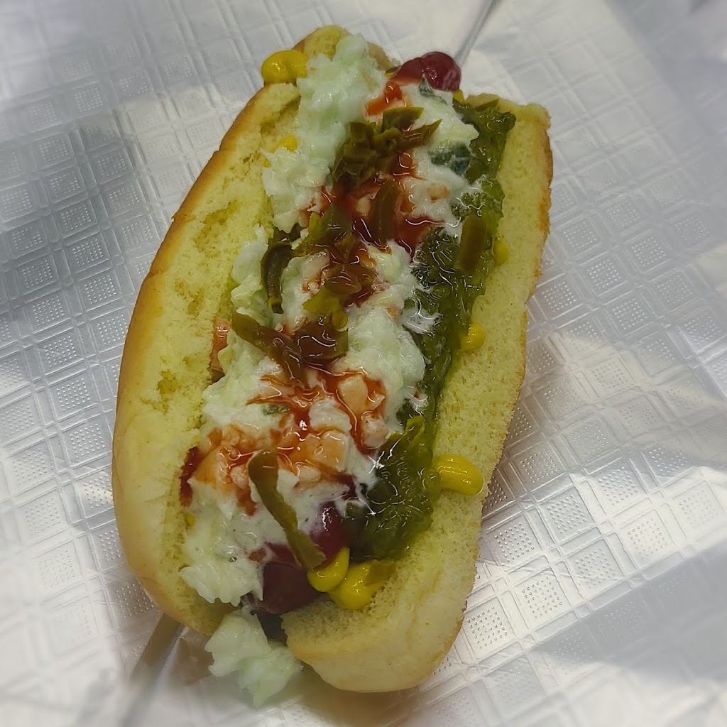 Ts Food Mart | restaurant | 717 Ocean Rd, Holly Ridge, NC 28445, USA | 9108032028 OR +1 910-803-2028