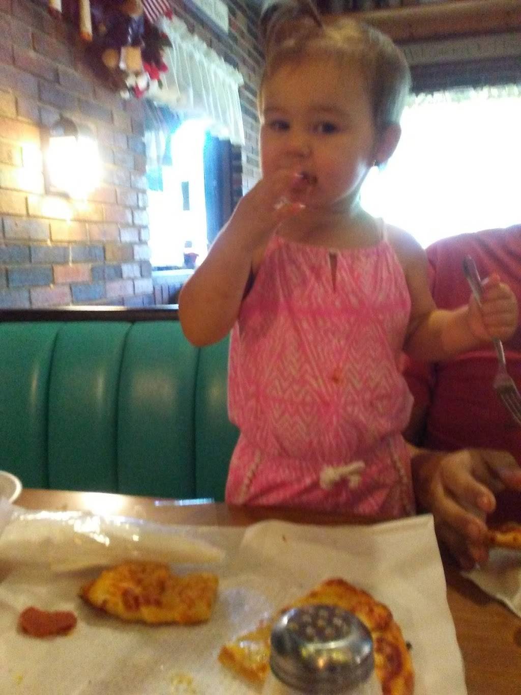 Variety Pizza House | restaurant | 1189 Main St, Jackson, KY 41339, USA | 6066665454 OR +1 606-666-5454