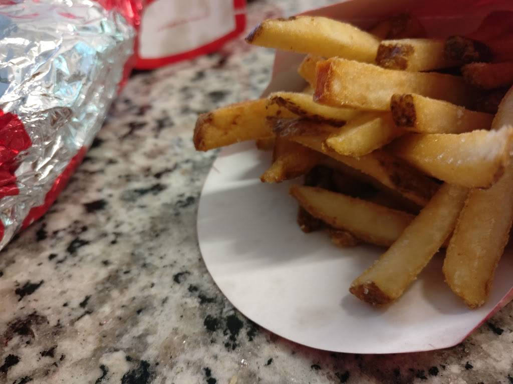 Wendys | restaurant | 1935 Indian Trail Lilburn Rd NW, Norcross, GA 30071, USA | 7702428718 OR +1 770-242-8718