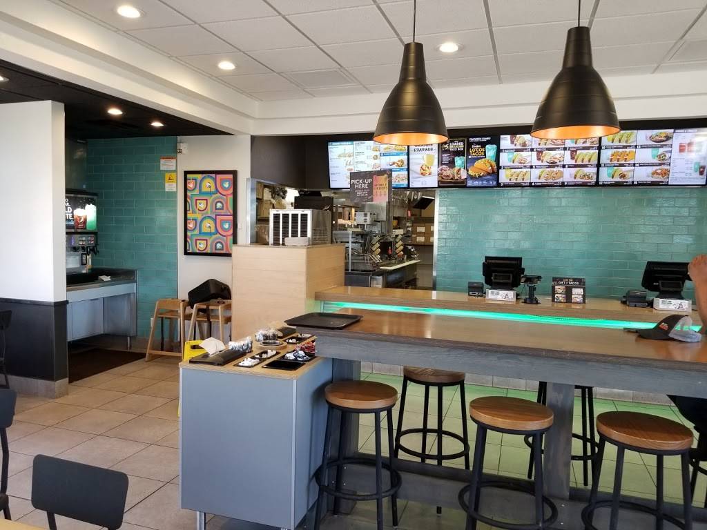 Taco Bell | meal takeaway | 502 Garden of the Gods Rd, Colorado Springs, CO 80907, USA | 7195329686 OR +1 719-532-9686