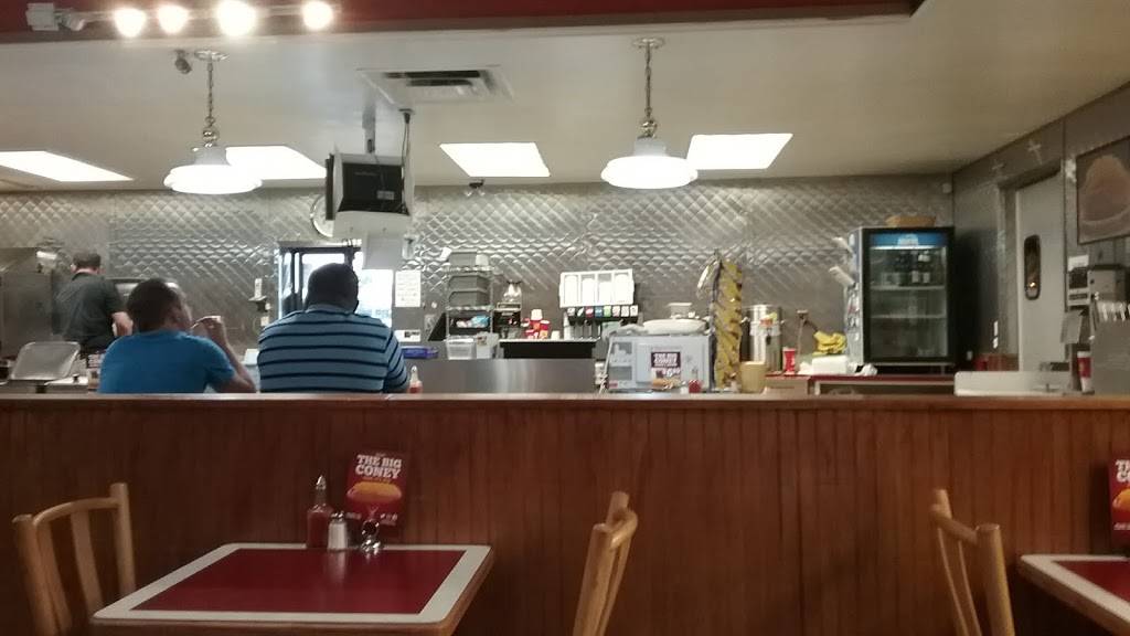 Gold Star Chili | restaurant | 8253 Colerain Ave, Cincinnati, OH 45239, USA | 5133857132 OR +1 513-385-7132