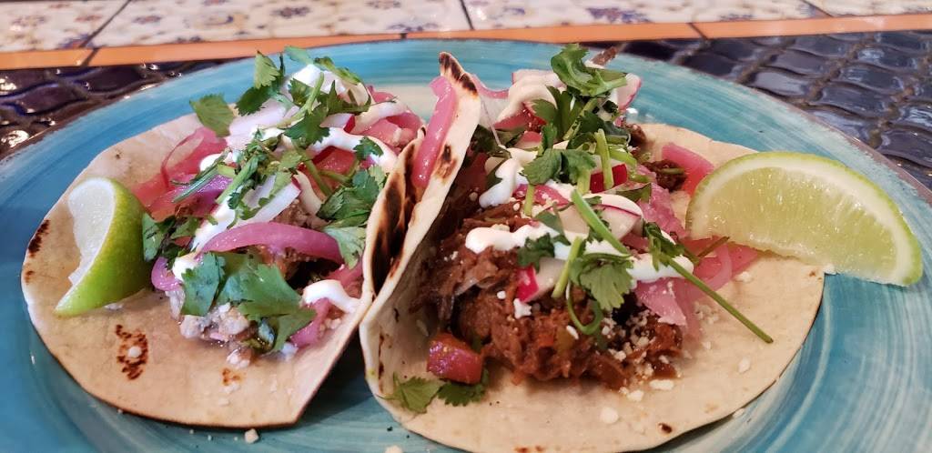 El Chapo Taco | restaurant | 3038 Beach Blvd S, Gulfport, FL 33707, USA | 7272569033 OR +1 727-256-9033