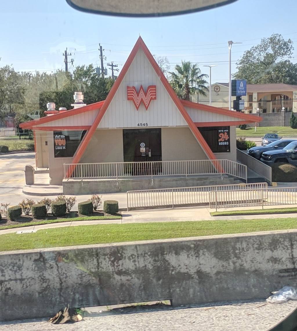 Whataburger | restaurant | 4545 North Fwy, Houston, TX 77022, USA | 7136910444 OR +1 713-691-0444