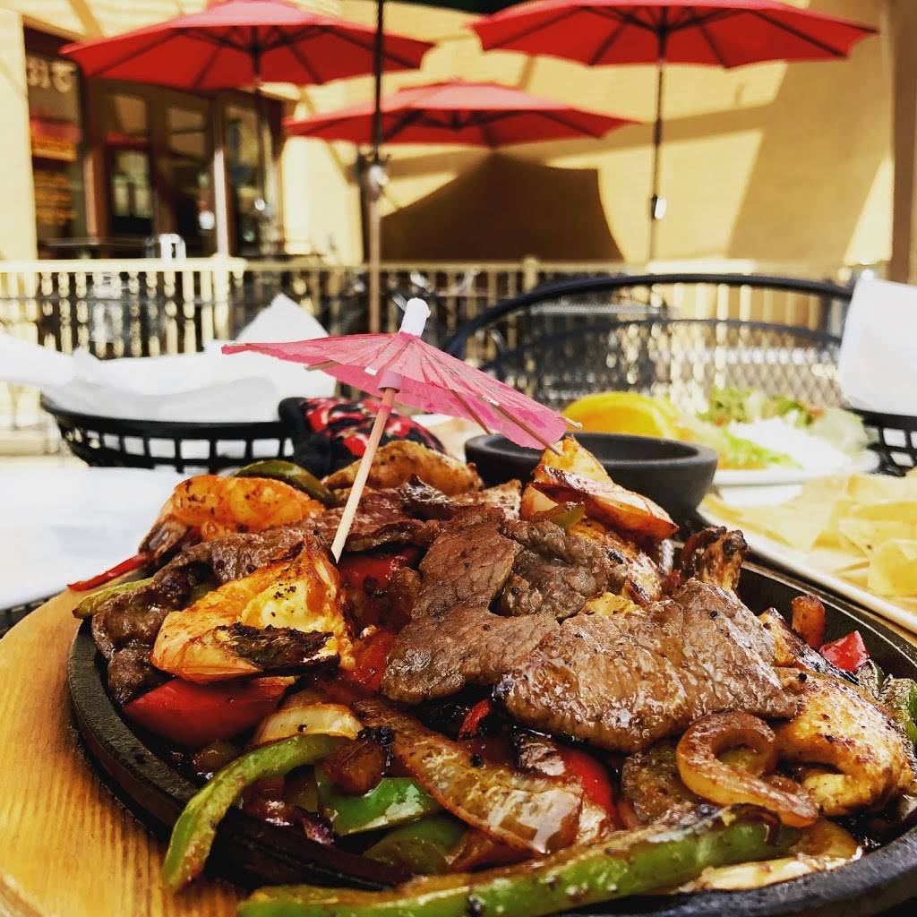 Agaves Mexican Grill | restaurant | 731 E Yosemite Ave #D, Merced, CA 95340, USA | 2095804662 OR +1 209-580-4662