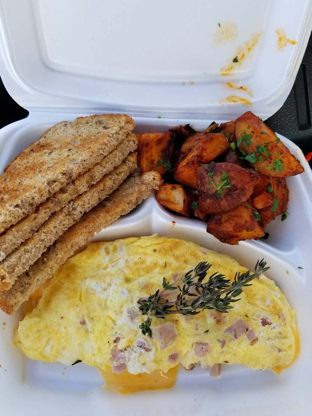 Jackies Grillette Little Falls | cafe | 55 E Main St, Little Falls, NJ 07424, USA | 9738378060 OR +1 973-837-8060