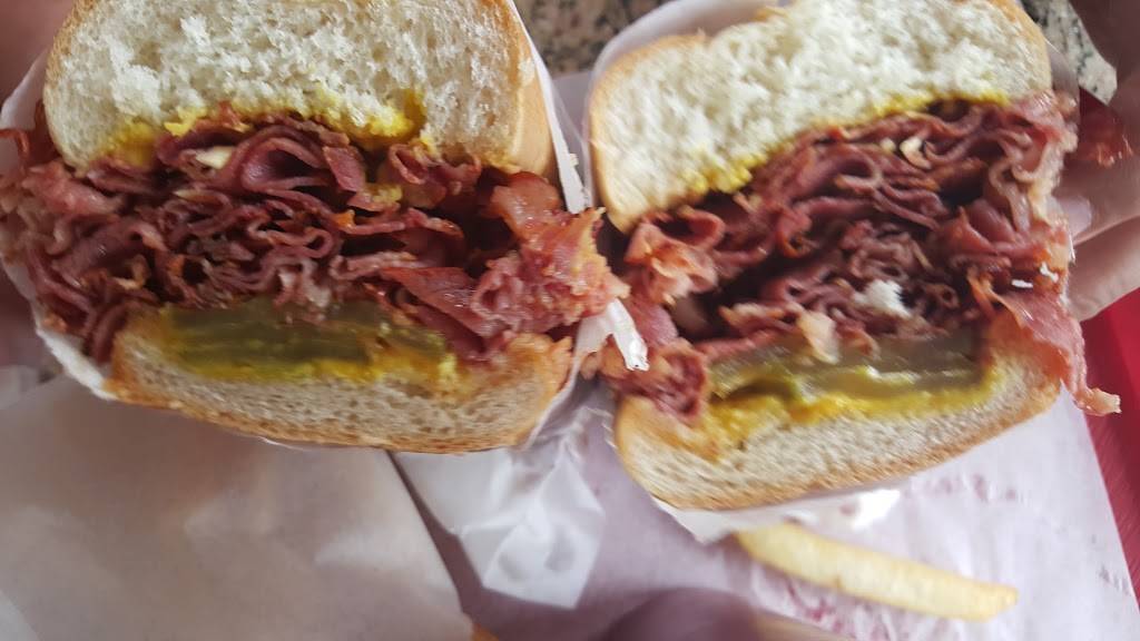 A&Js | restaurant | 403 S Brookhurst Rd, Fullerton, CA 92833, USA | 7145251548 OR +1 714-525-1548