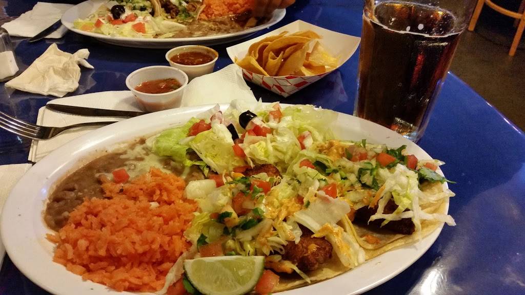 Cilantros Méxican Restaurant & Bar | restaurant | 705 J St, Sacramento, CA 95814, USA | 9164414300 OR +1 916-441-4300