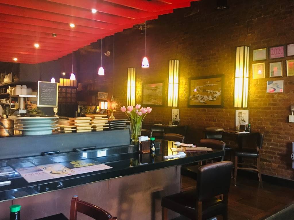 Sushi Avenue on the Square | restaurant | 131 Sycamore St, Decatur, GA 30030, USA | 4043780228 OR +1 404-378-0228