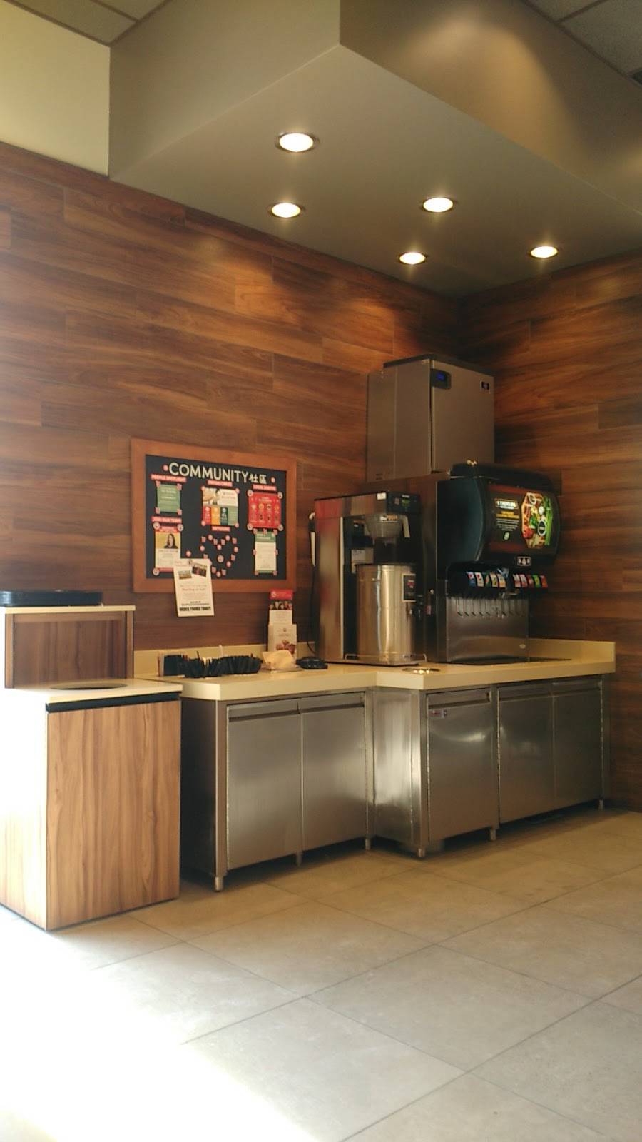 Panda Express | restaurant | 18190 W Bluemound Rd, Brookfield, WI 53045, USA | 2626419187 OR +1 262-641-9187