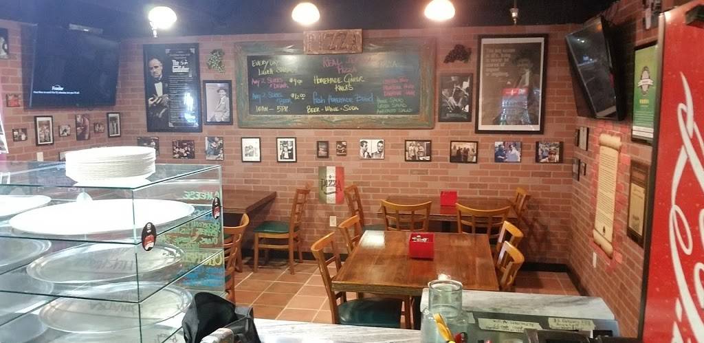 Solorzanos Pizzeria Longboat Key | restaurant | 5610 Gulf of Mexico Dr Unit 4, Longboat Key, FL 34228, USA | 9413835551 OR +1 941-383-5551