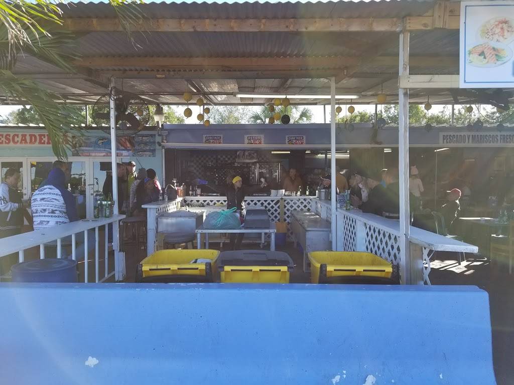 Los Ranchos Seafood Restaurant | restaurant | 12705 NW 42nd Ave, Opa-locka, FL 33054, USA | 7865174377 OR +1 786-517-4377