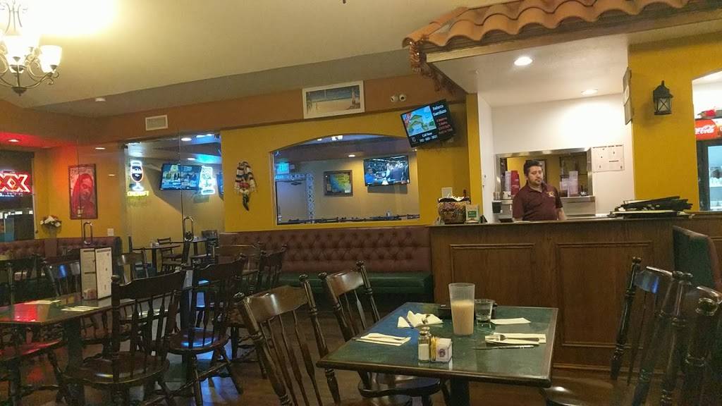 Mauricios Mexican Food & Pizza | restaurant | 20502 E Arrow Hwy, Covina, CA 91724, USA | 6265984254 OR +1 626-598-4254