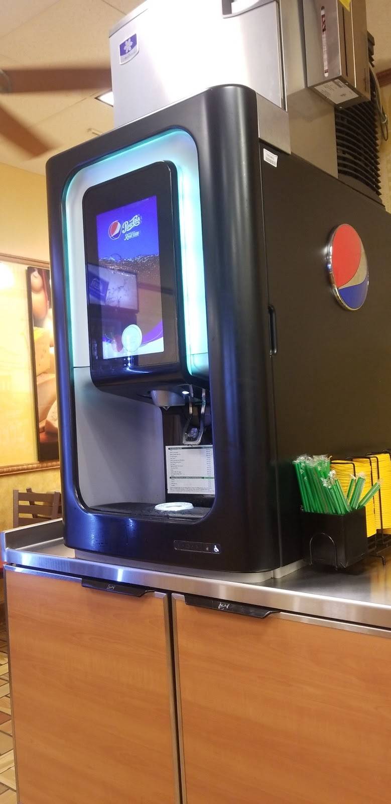 Subway | meal takeaway | 48 Dundas St W Unit 3, Belleville, ON K8P 1A3, Canada | 6139671727 OR +1 613-967-1727