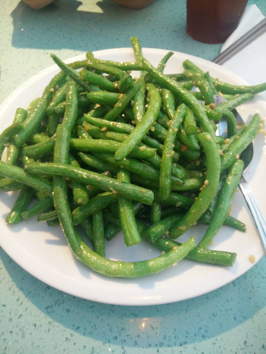 Henrys Cuisine 㕑藝 | restaurant | 301 E Valley Blvd, Alhambra, CA 91801, USA | 6265761288 OR +1 626-576-1288