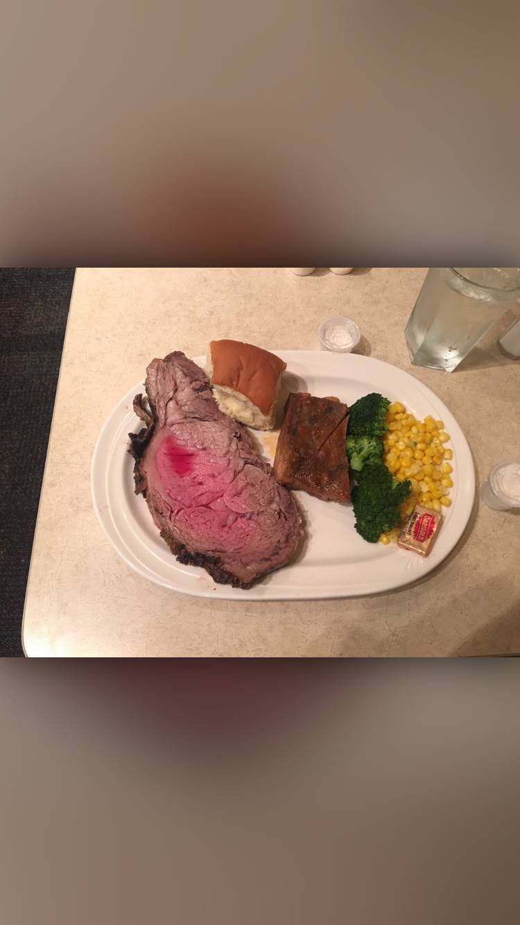 Port Light Cafe | restaurant | 33194 Patriot Way, Warrenton, OR 97146, USA | 5038610245 OR +1 503-861-0245