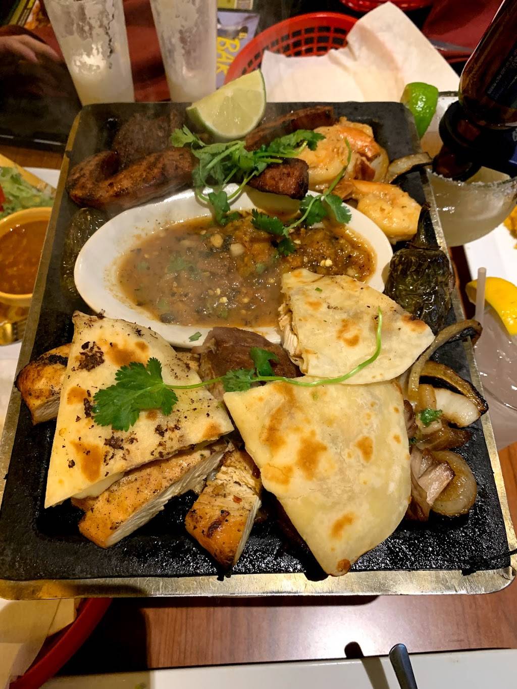 Los Cucos Mexican Cafe | restaurant | 7315 Arroyo Crossing Pkwy, Las Vegas, NV 89113, USA | 7026140062 OR +1 702-614-0062