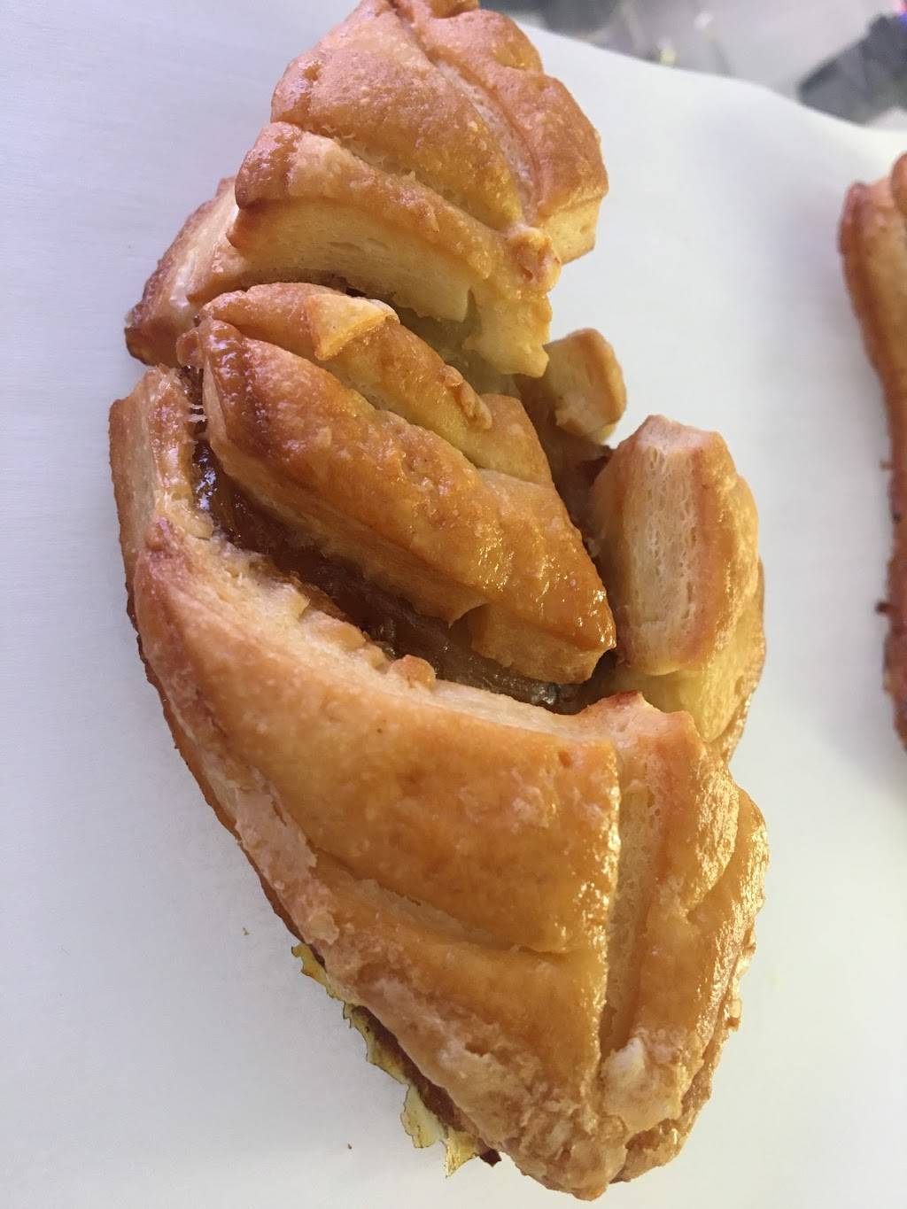 Yummy Yummy Bakery And Sandwich | cafe | 11 Commercial Blvd, Novato, CA 94949, USA | 4158832709 OR +1 415-883-2709