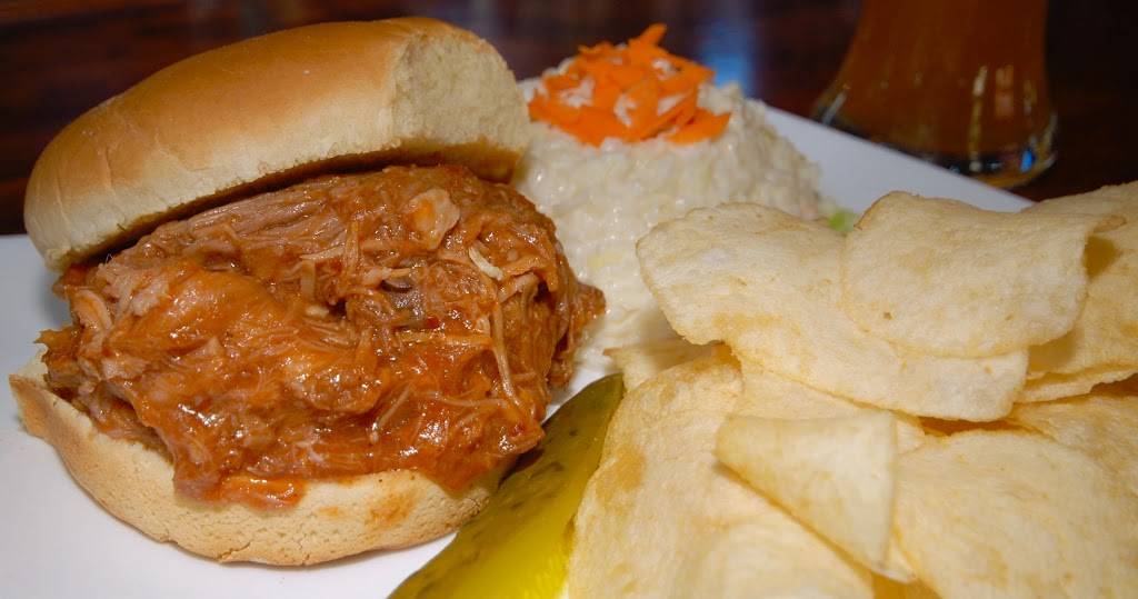 Captains Tavern - Restaurant - Craft Beer - Wine Bar - Sports Ba | restaurant | 1 W High St, Lawrenceburg, IN 47025, USA | 8125770432 OR +1 812-577-0432