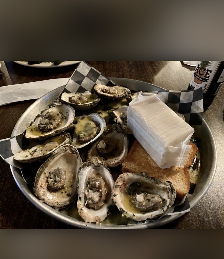 Uptown Raw Bar & Grill | restaurant | 411 Reid Ave, Port St Joe, FL 32456, USA | 8508999001 OR +1 850-899-9001