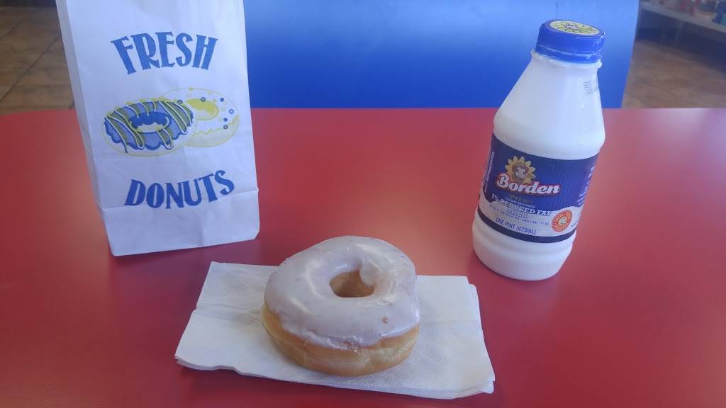 Beckley Donuts | restaurant | 2319 S Beckley Ave, Dallas, TX 75224, USA | 2149462158 OR +1 214-946-2158