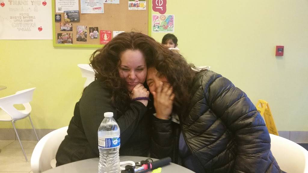 Menchies Frozen Yogurt | bakery | 21225 Bothell Everett Hwy #102, Bothell, WA 98021, USA | 4252866039 OR +1 425-286-6039