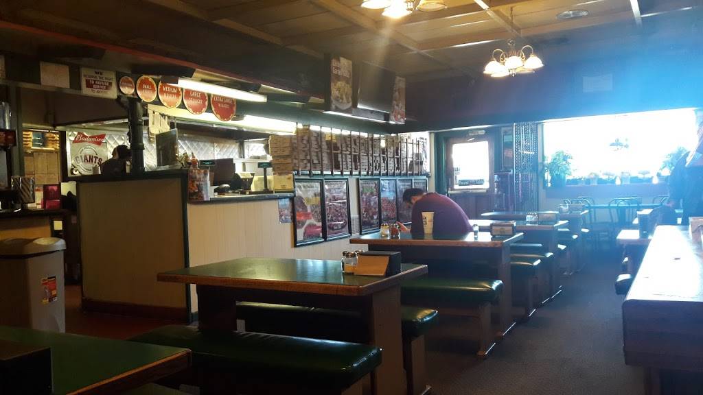 Round Table Pizza | meal delivery | 3253 Stevens Creek Blvd, San Jose, CA 95117, USA | 4082963040 OR +1 408-296-3040