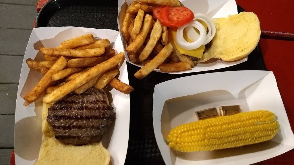 Mobys Lobster Deck | restaurant | 2 Bay Ave, Highlands, NJ 07732, USA | 7328721245 OR +1 732-872-1245