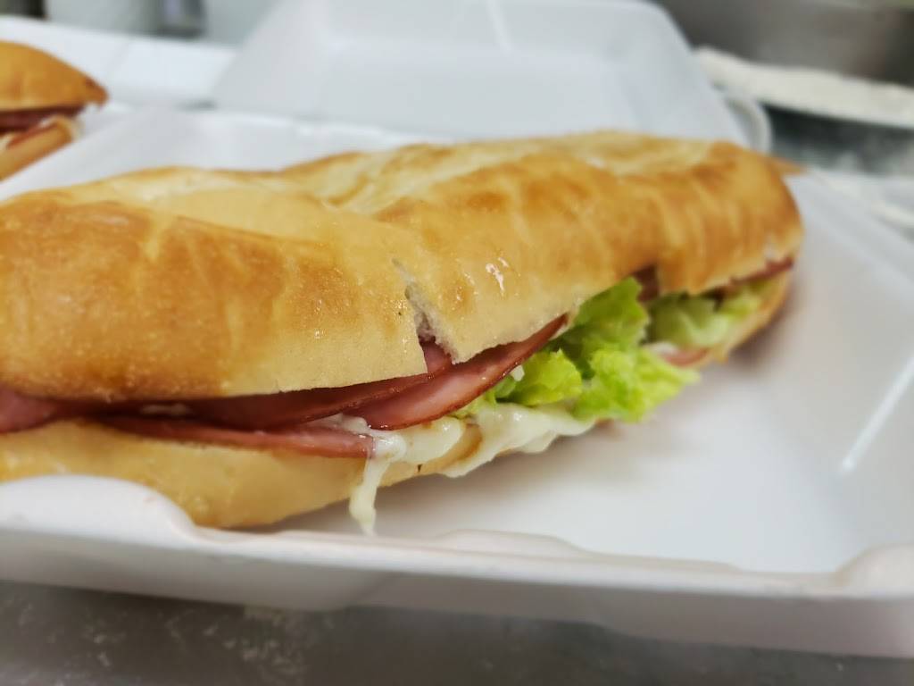 Luigis Pizza | restaurant | 5011 Arctic Blvd H, Anchorage, AK 99503, USA | 9075621920 OR +1 907-562-1920