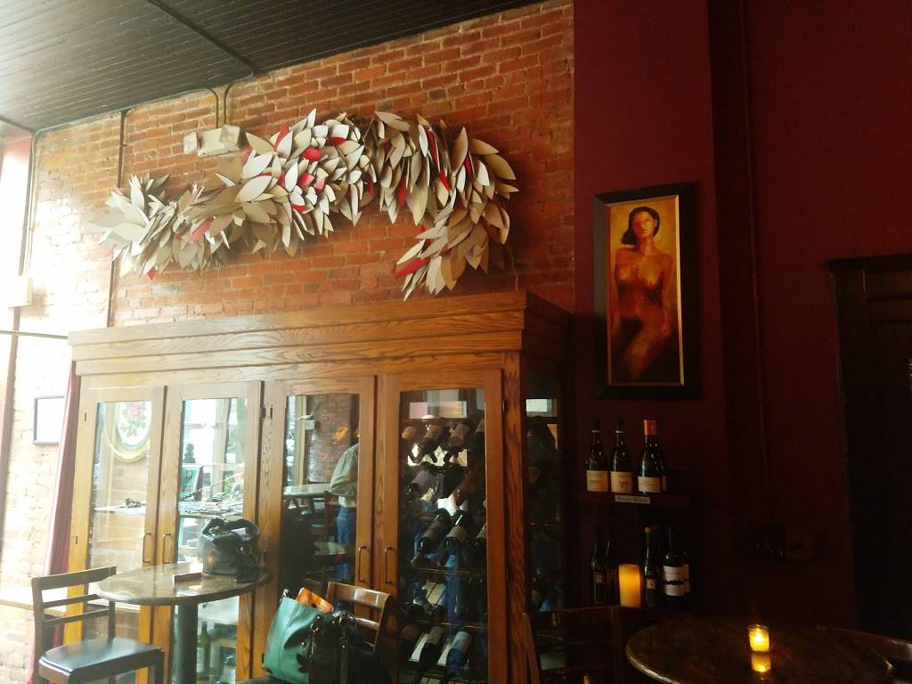 Market Avenue Wine Bar | restaurant | 2521 Market Ave, Cleveland, OH 44113, USA | 2166969463 OR +1 216-696-9463