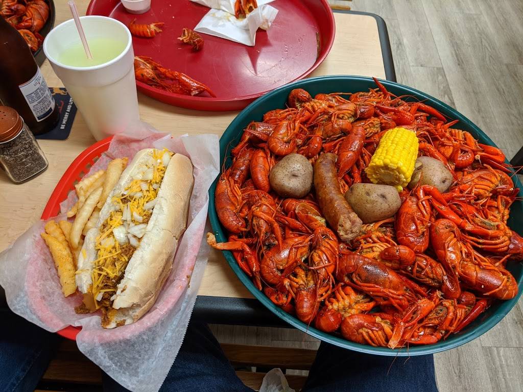 Lydia daiquiri snowball Cafe | restaurant | 7711 Weeks Island Rd, New Iberia, LA 70560, USA | 3373673888 OR +1 337-367-3888